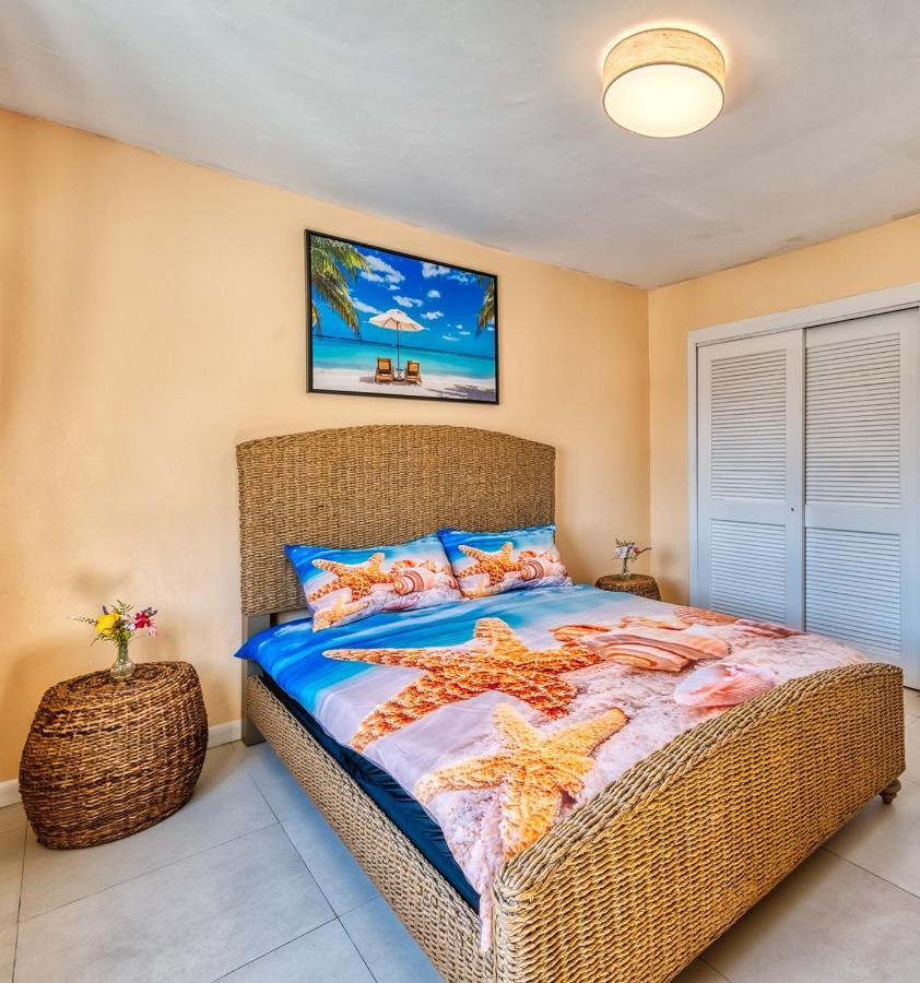 Apartment In Downtown At The Beach Nassau Exteriér fotografie