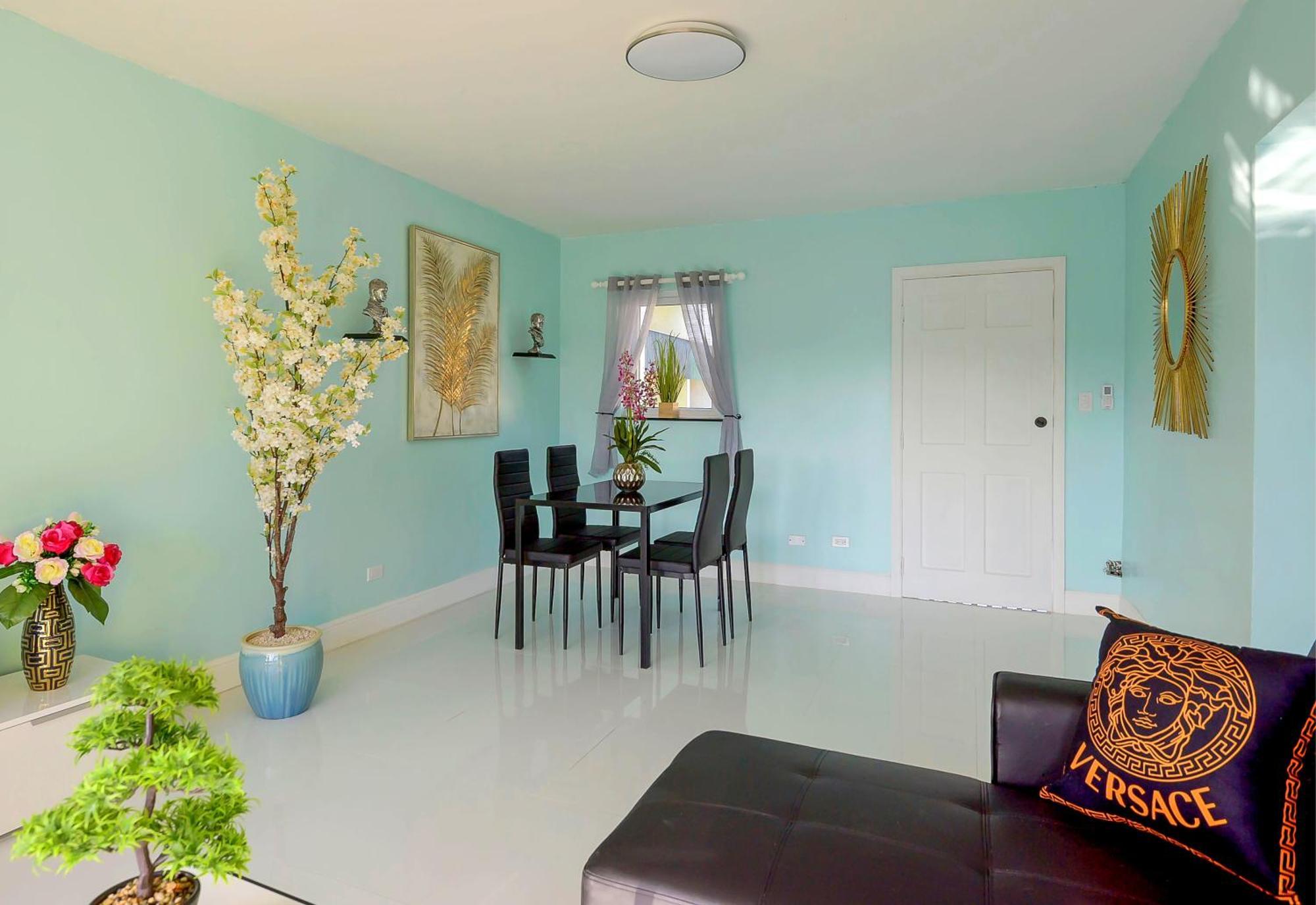 Lovely Apartment Near Beach, Downtown, 24H Security, Pool Nassau Exteriér fotografie