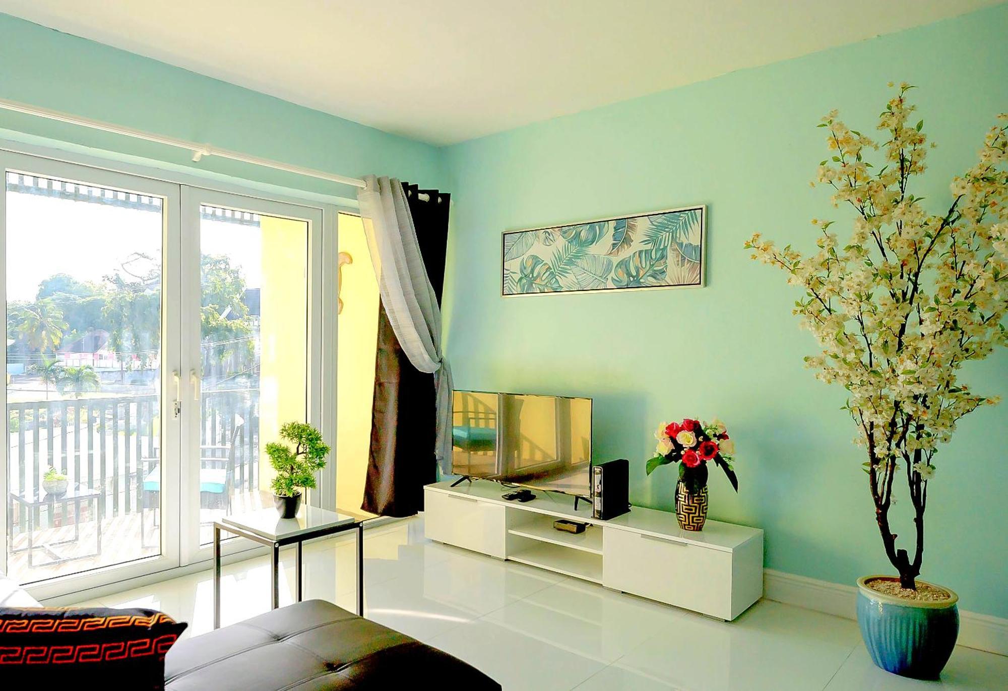 Lovely Apartment Near Beach, Downtown, 24H Security, Pool Nassau Exteriér fotografie